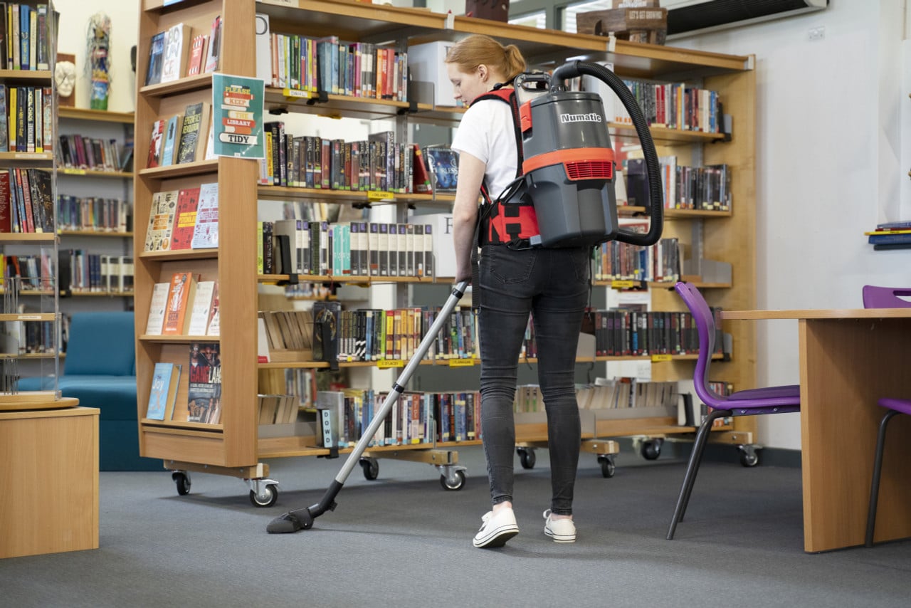 Numatic NaceCare Lattitude RBV150NX – Battery Powered Backpack Vacuum