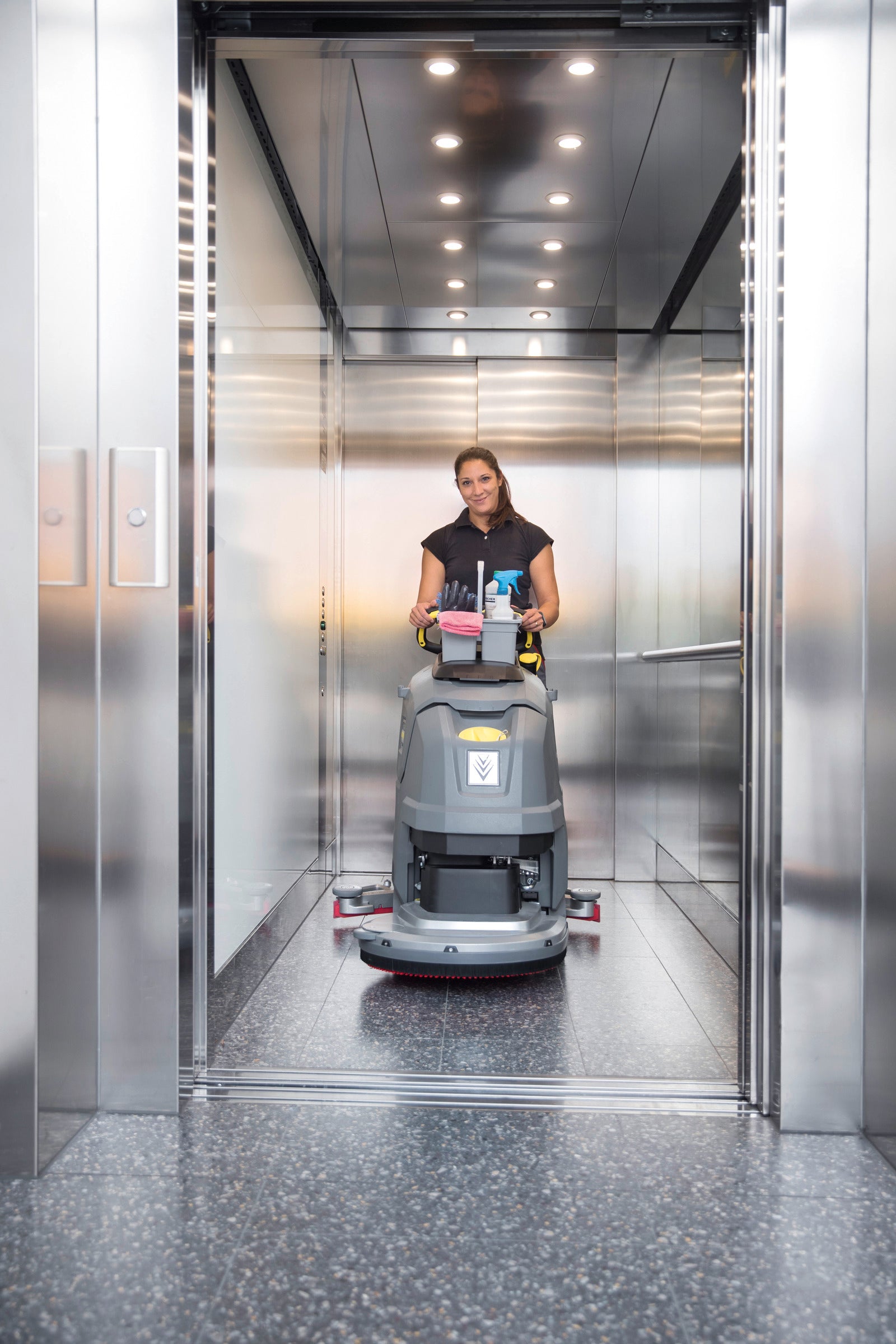 Karcher BD 50/55 W Classic Bp Scrubber Drier  elevator