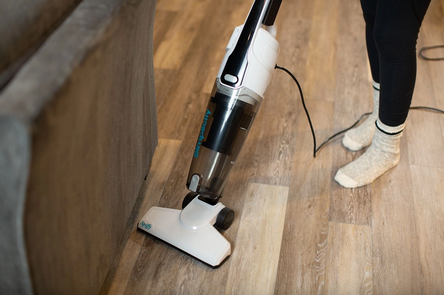 Simplicity Spiffy Bagless Stick Vacuum