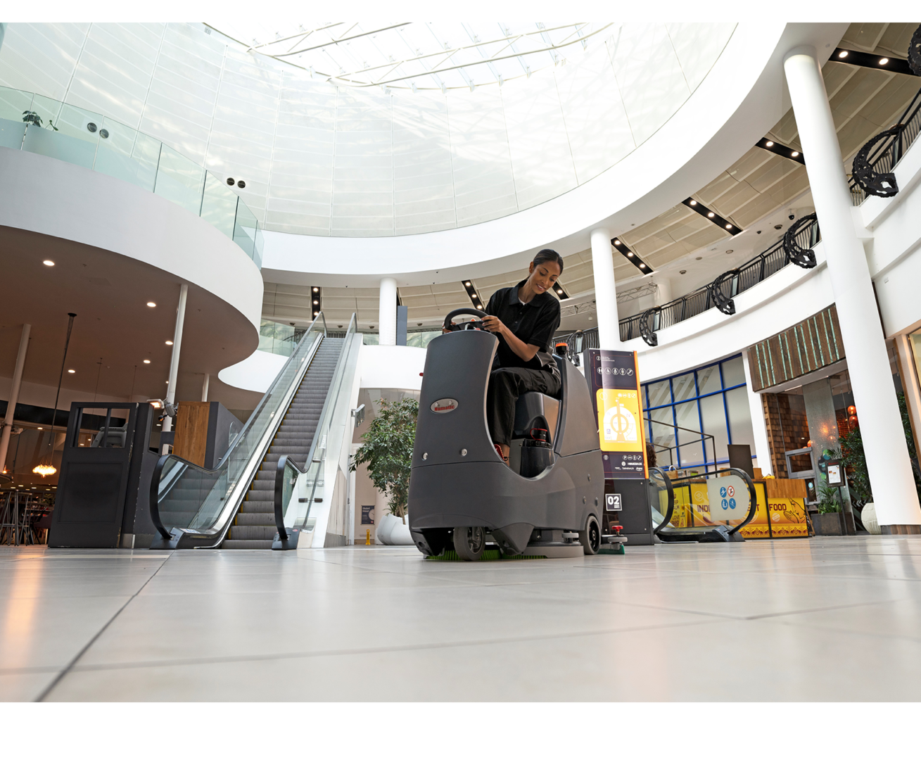 Numatic CRL 2128/100T 28" Compact Ride-on Scrubber