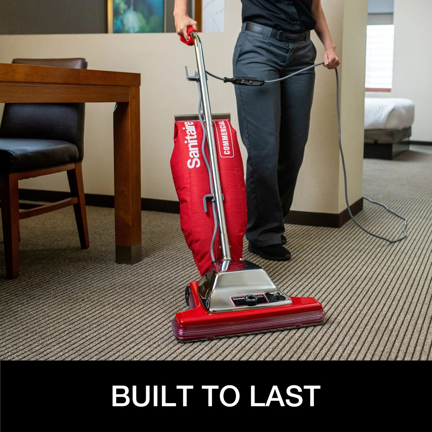 Sanitaire TRADITION® Wide Track® Upright Vacuum – SC899H