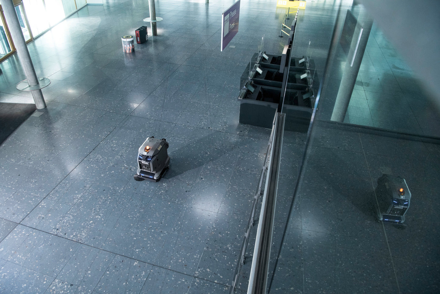 Karcher KIRA B 50 Scrubber Dryer Robot